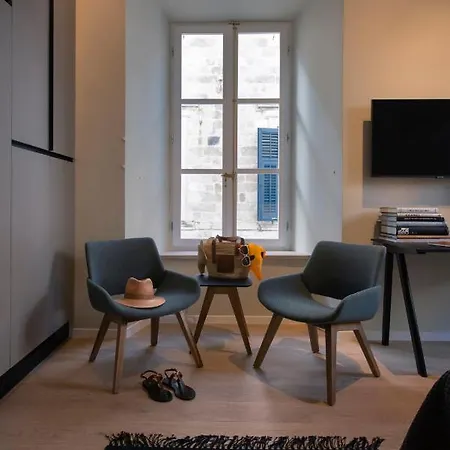 Luxury Sorgo Cerva - Old Town Apartmán