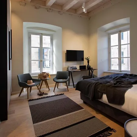 Luxury Sorgo Cerva - Old Town *